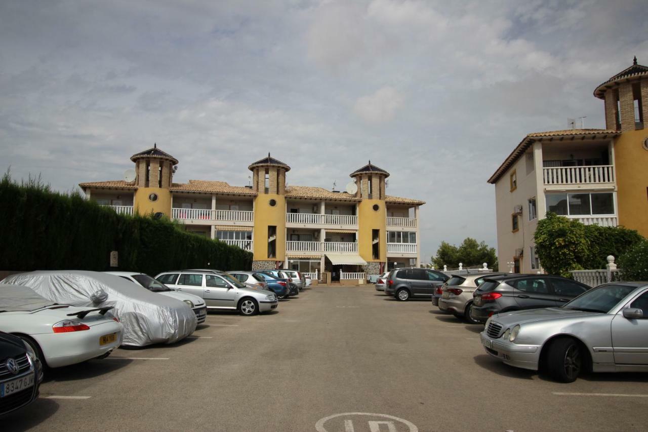 Best House Rubi Orihuela Exterior foto
